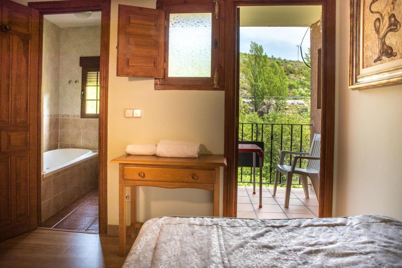 Hospedaje Rural Casa Parri Poveda de la Sierra المظهر الخارجي الصورة