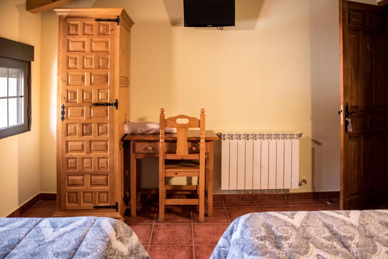 Hospedaje Rural Casa Parri Poveda de la Sierra المظهر الخارجي الصورة