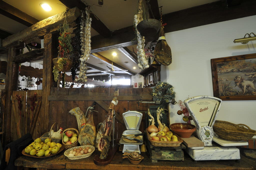 Hospedaje Rural Casa Parri Poveda de la Sierra المظهر الخارجي الصورة